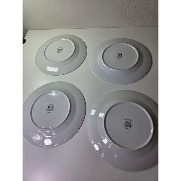 Set of 4 PIER 1 IMPORTS White with Gold Swirl Porcelain 10" Dinner Plates - Picture 4 of 6